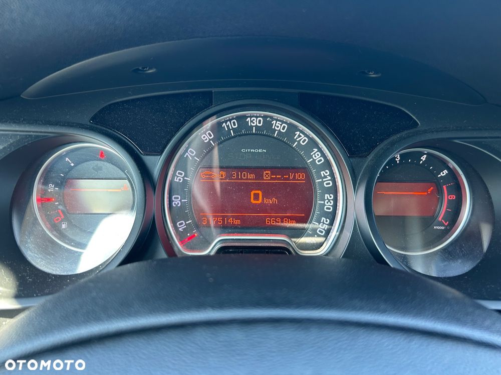 Citroën C5 2.0i 16V Confort - 9