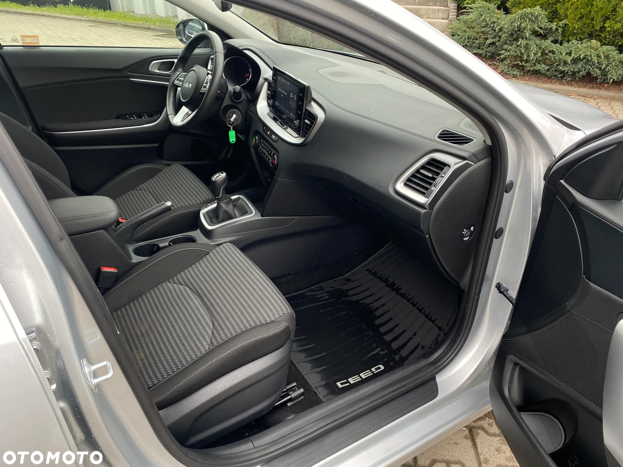 Kia Ceed 1.5 T-GDI M - 17