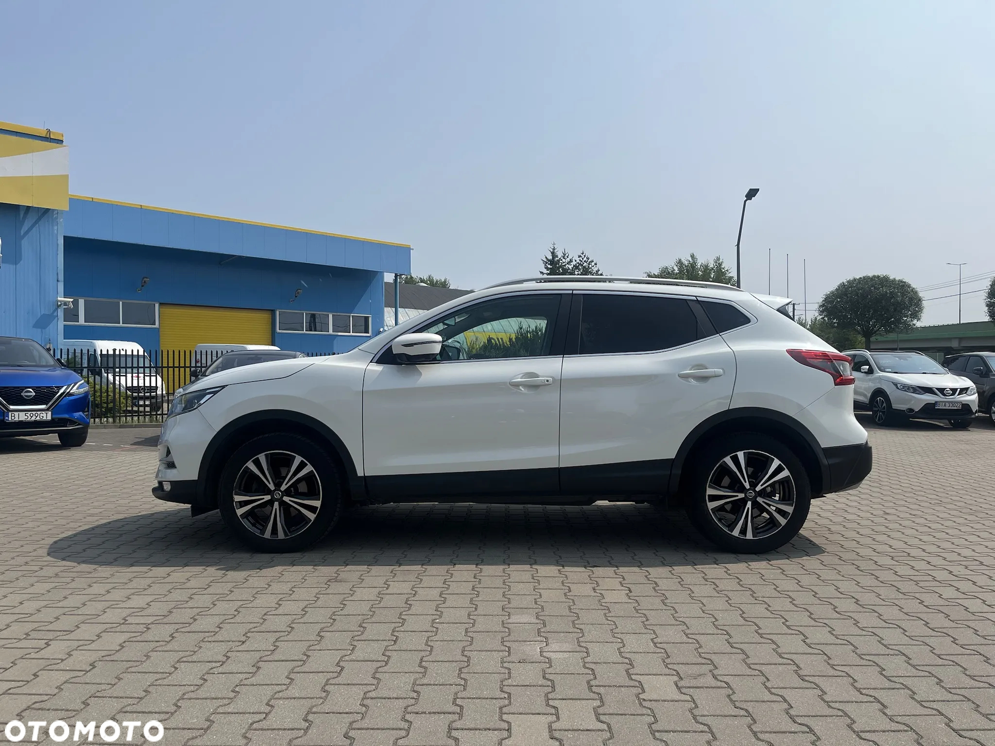 Nissan Qashqai 1.6 DIG-T N-Connecta - 9