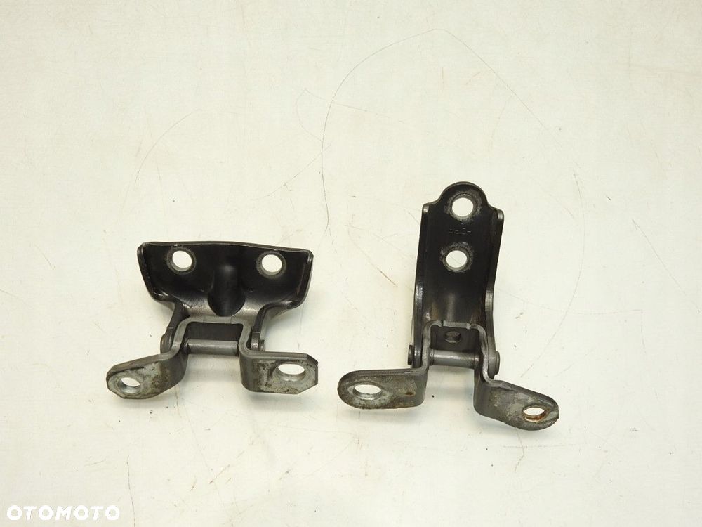 ZAWIAS ZAWIASY DRZWI PRAWY TYŁ A4 KIA CEED I KOMBI - 3