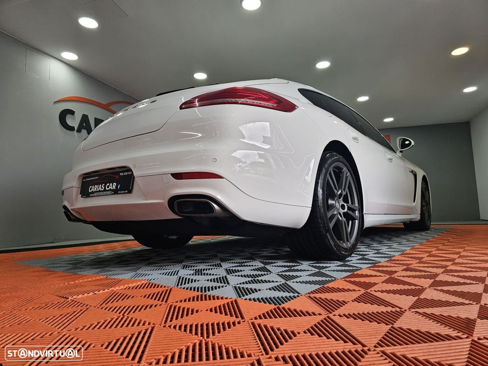 Porsche Panamera Platinum Edition - 8