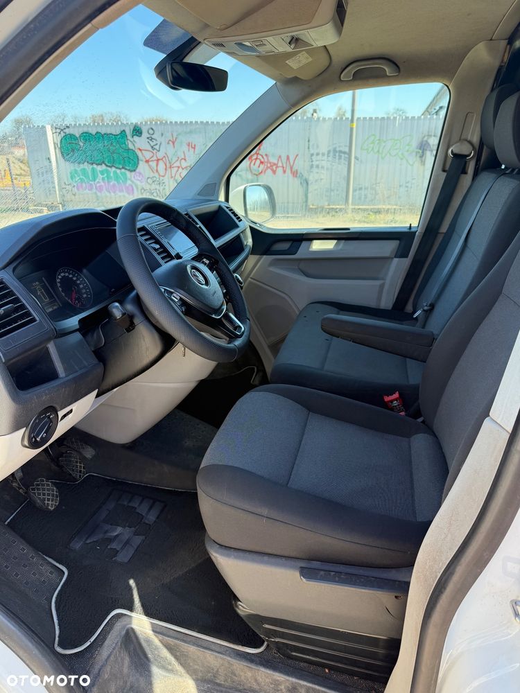 Volkswagen Transporter T6 - 11