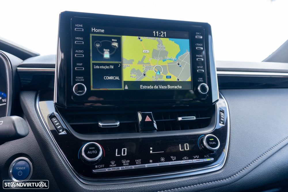 Toyota Corolla Touring Sports 1.8 Hybrid Comfort+P.Sport - 25