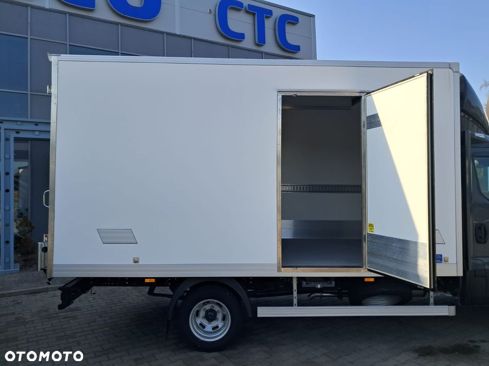 Iveco Daily 50C16H3.0Z Izoterma z agregatem funkcja grzania - 20
