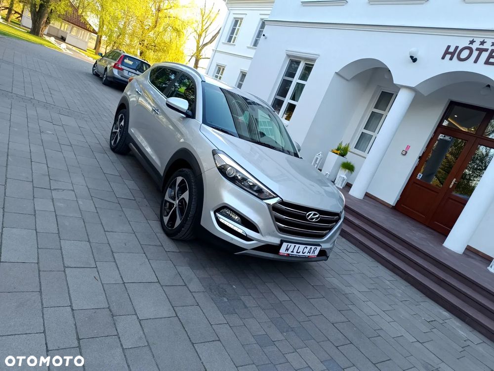 Hyundai Tucson 1.7 CRDI BlueDrive GO 2WD - 15