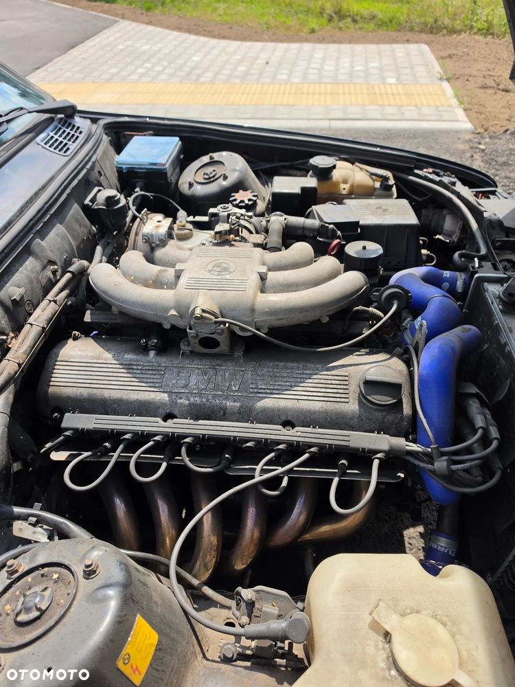 BMW Seria 3 325i - 10