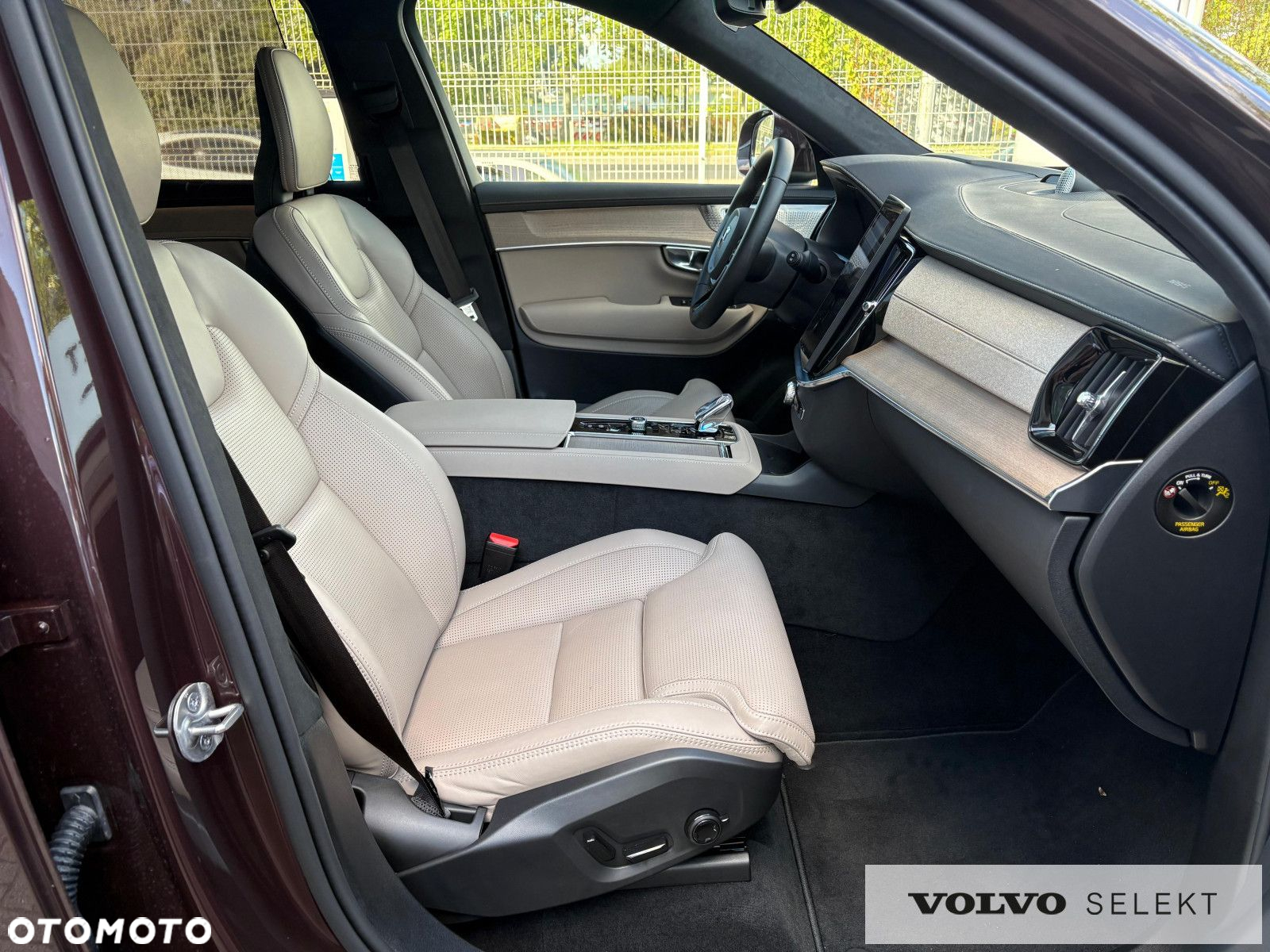 Volvo XC 90 - 21