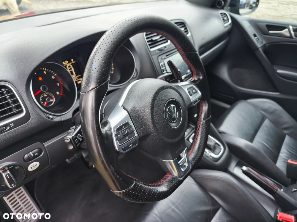Volkswagen Golf 2.0 GTI DSG - 12