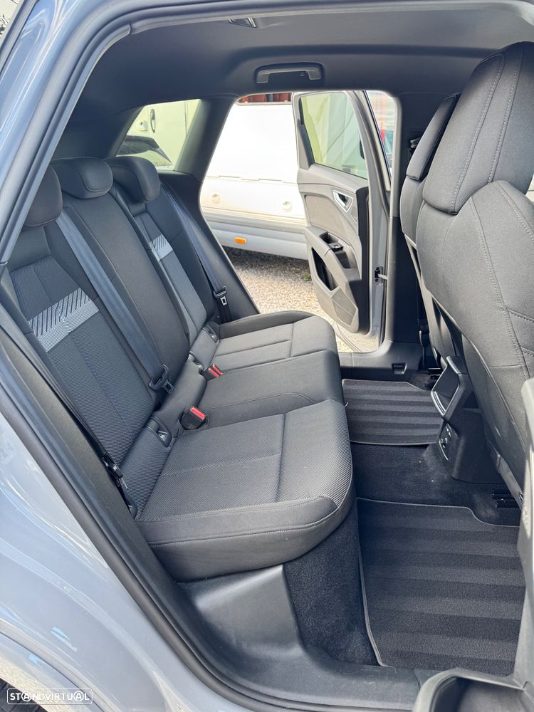 Audi Q4 e-tron 40 82 kWH - 15