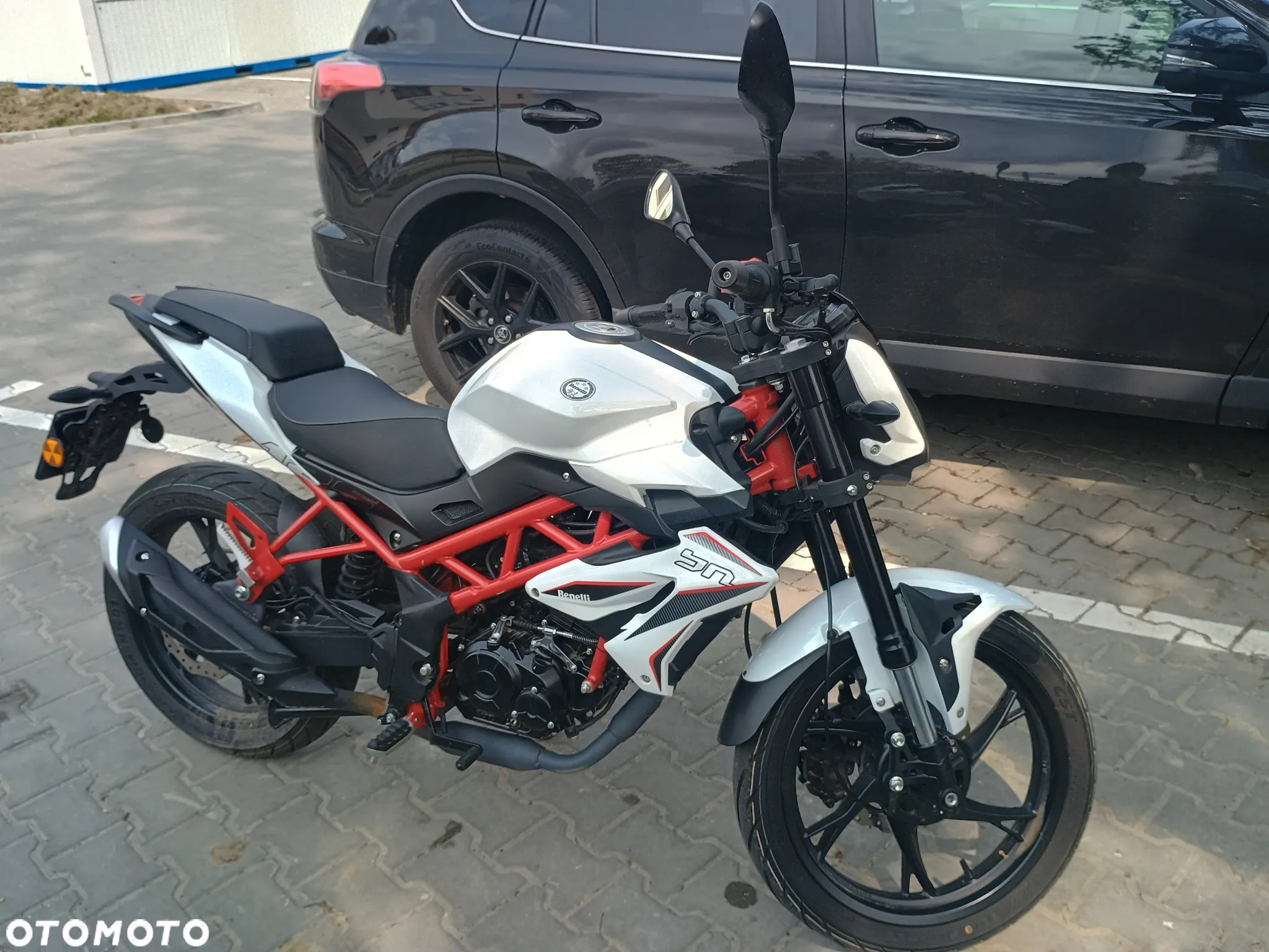 Benelli BN 125