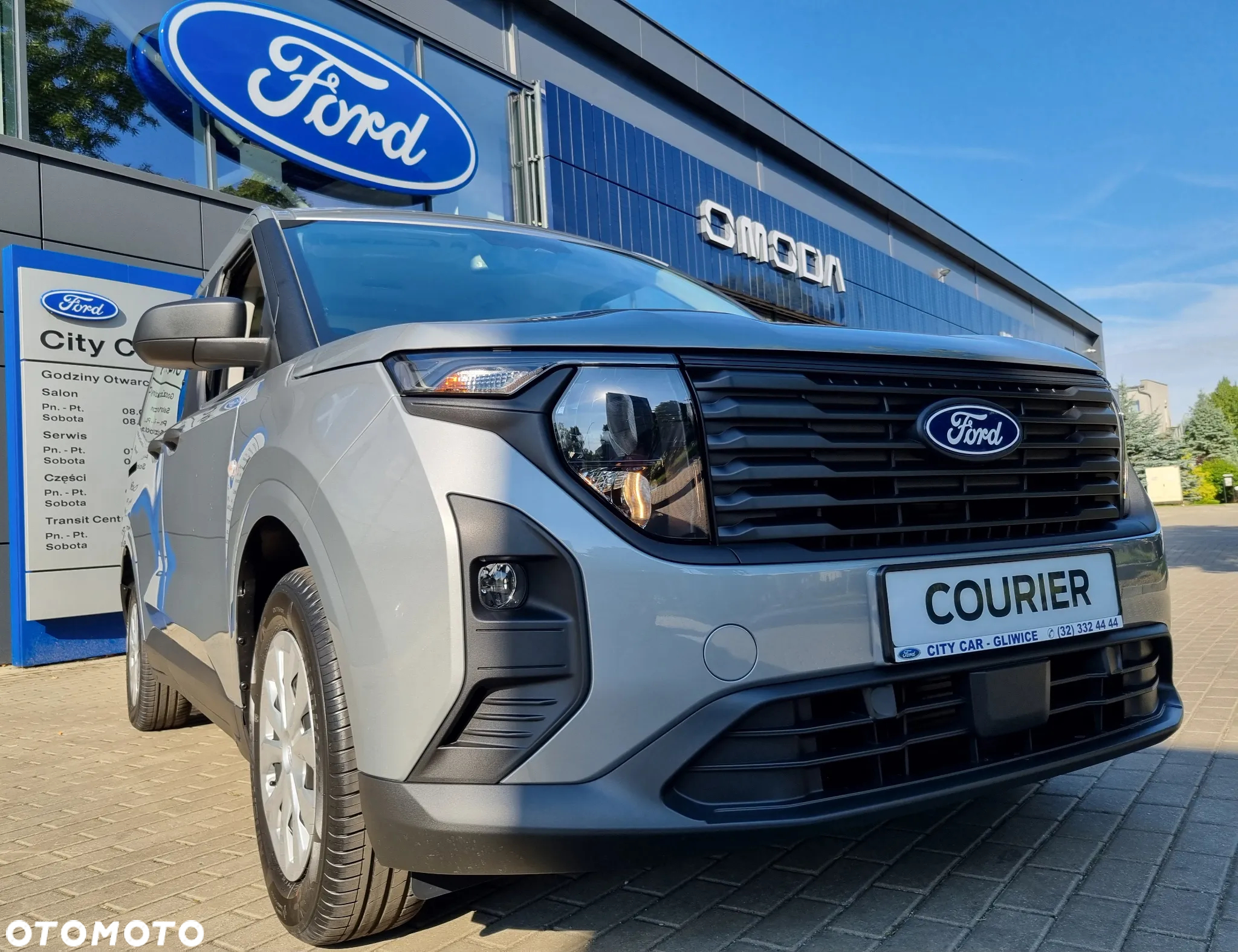 Ford Courier Tourneo - 11