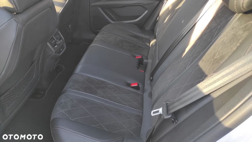 Peugeot 3008 2.0 BlueHDi GT S&S EAT8 - 17