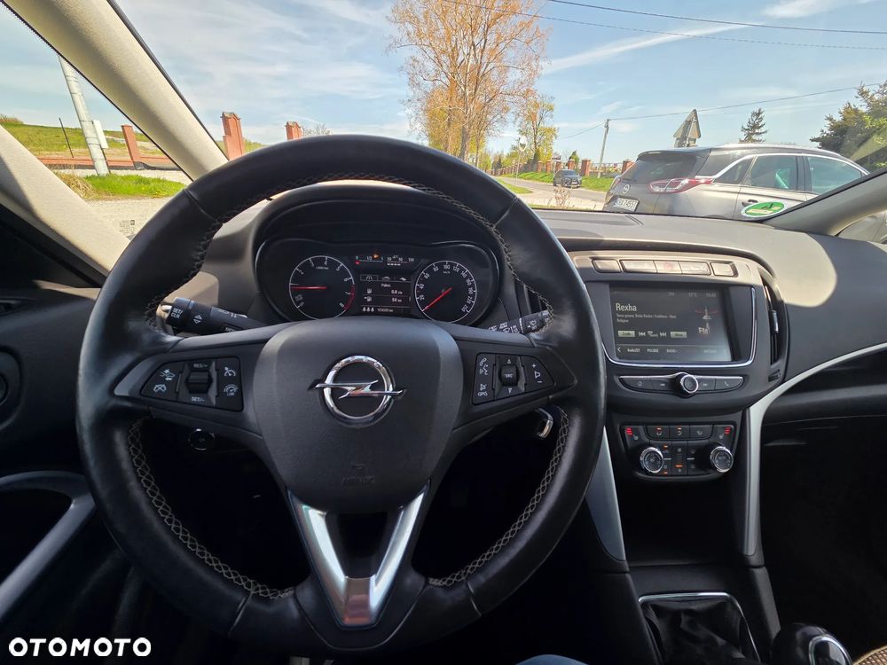 Opel Zafira - 19