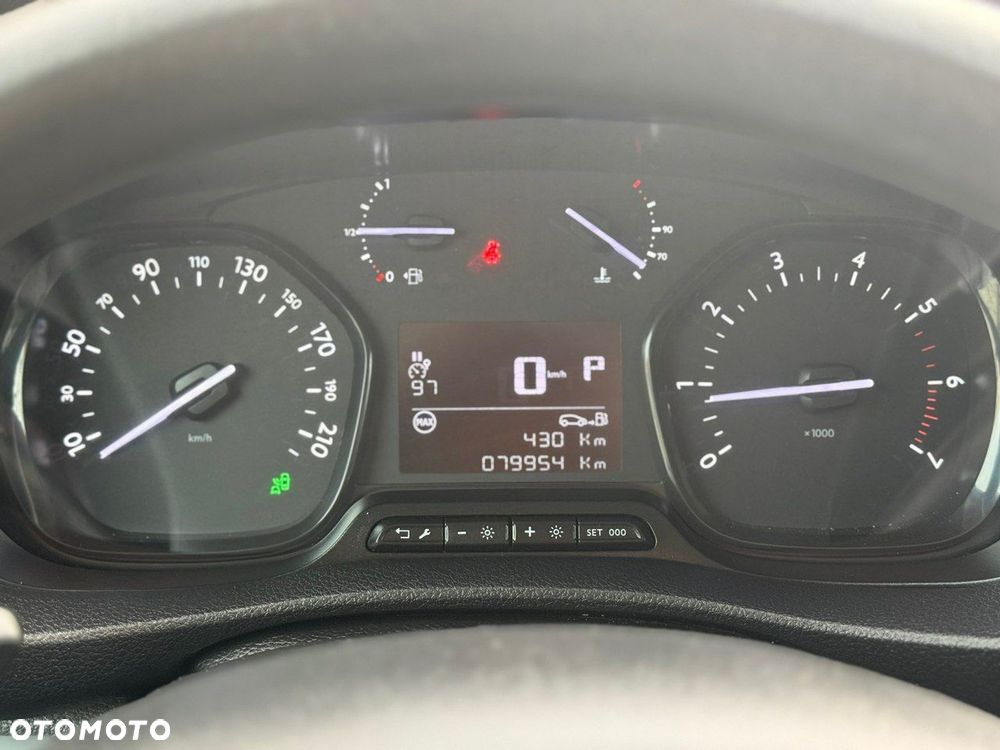 Peugeot Expert - 16