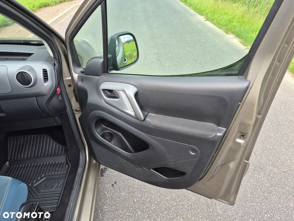 Citroën Berlingo M 1.2 PureTech Feel S&S - 12