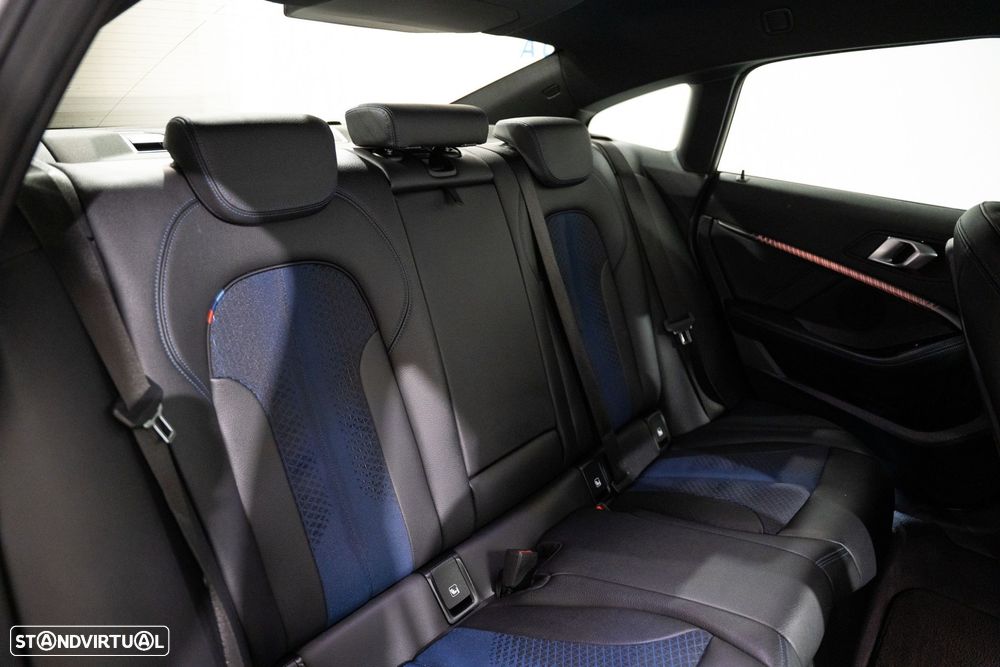 BMW 216 Gran Coupé d Pack Desportivo M - 19