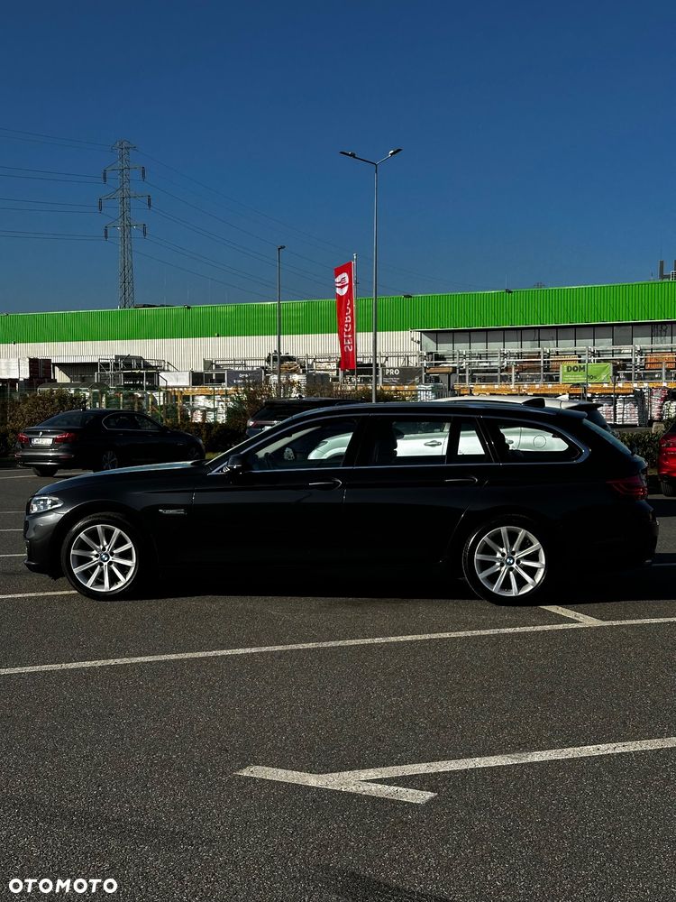 BMW Seria 5 520d Touring Luxury Line - 8