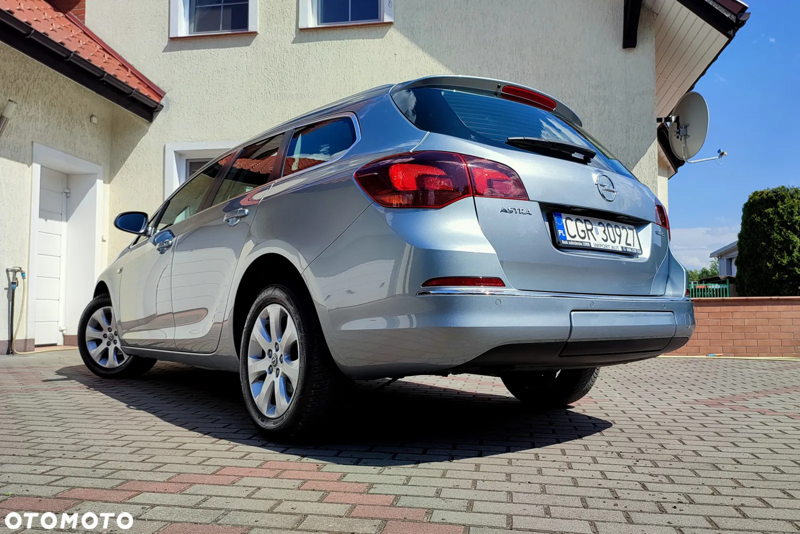 Opel Astra 1.4 Turbo Sports Tourer 150 Jahre - 29
