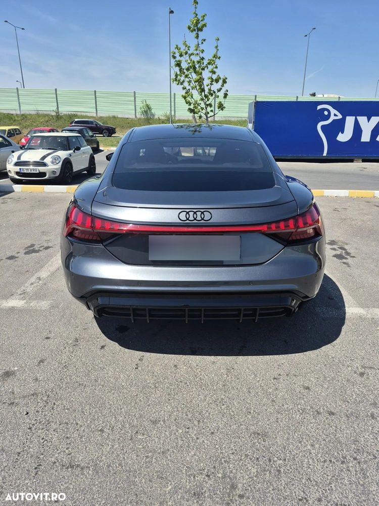 Audi e-tron GT 60 quattro - 5
