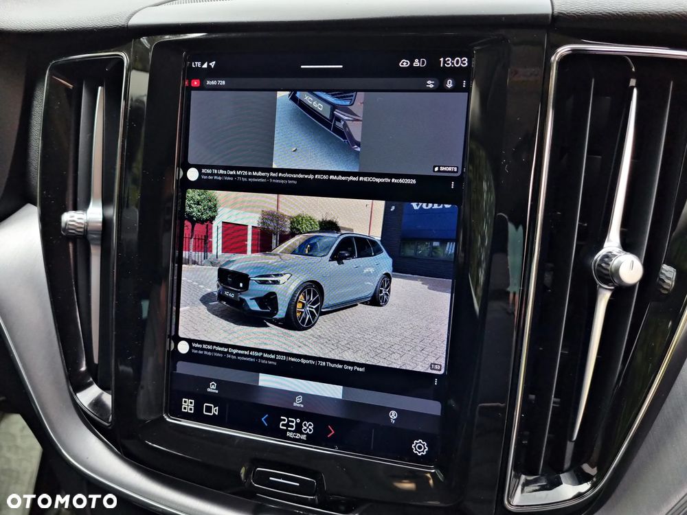 Volvo XC 60 B4 D AWD Geartronic Momentum Pro - 17