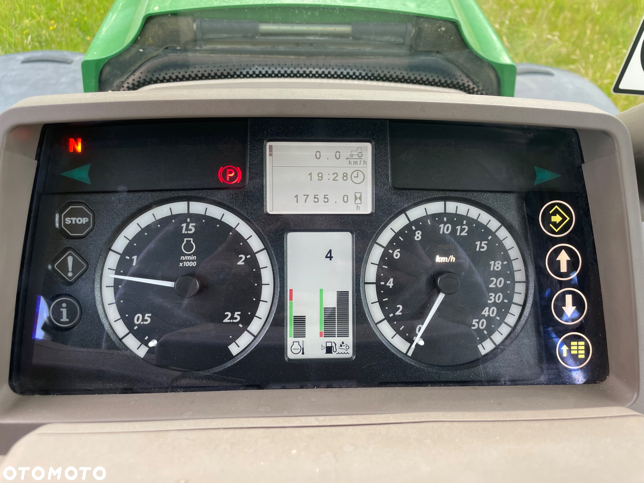 John Deere 6155M - 17