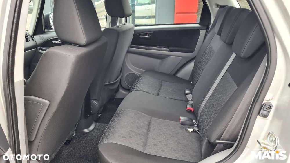 Suzuki SX4 - 27