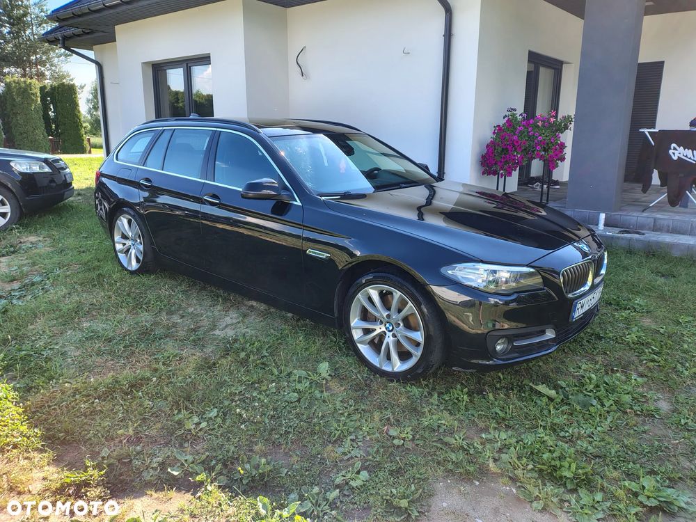 BMW Seria 5 525d xDrive - 21