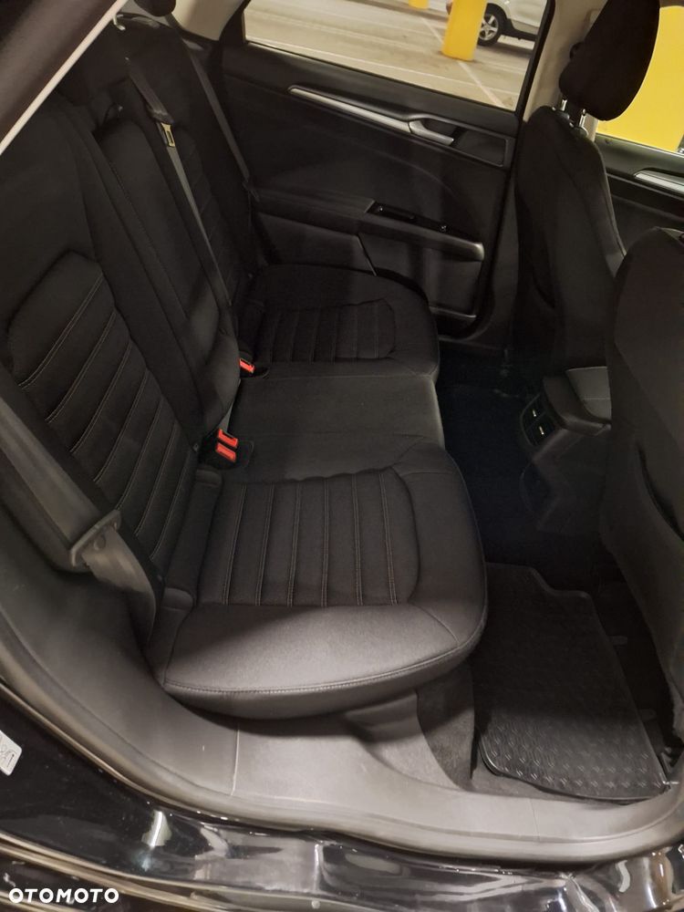 Ford Mondeo 2.0 TDCi Trend PowerShift - 27