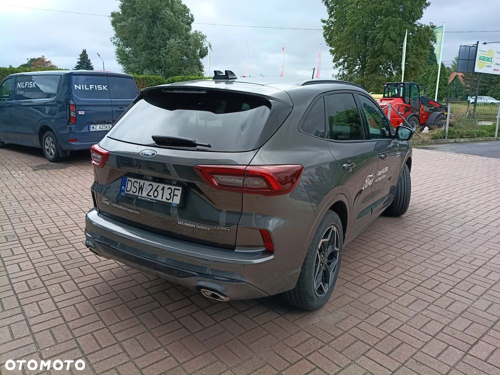 Ford Kuga 2.5P PHEV FWD ST-Line X - 11