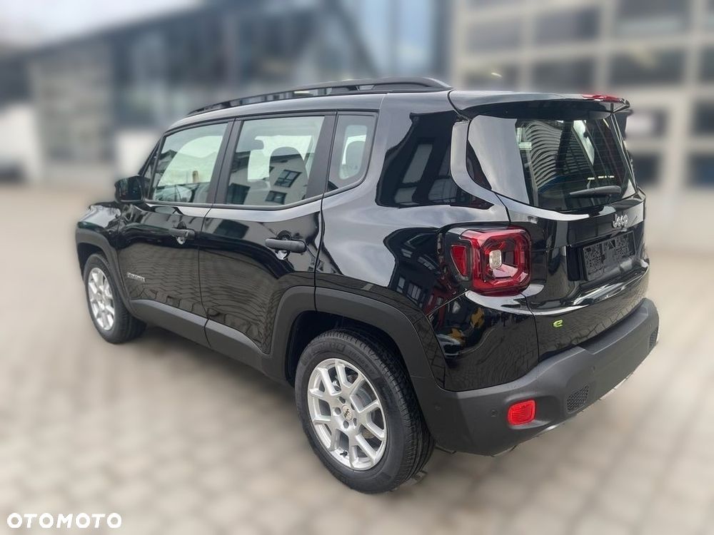 Jeep Renegade 1.5 T4 mHEV Altitude FWD S&S DCT - 6