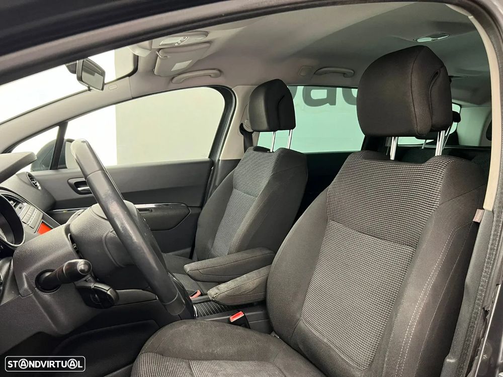 Peugeot 5008 1.6 HDi Executive - 9