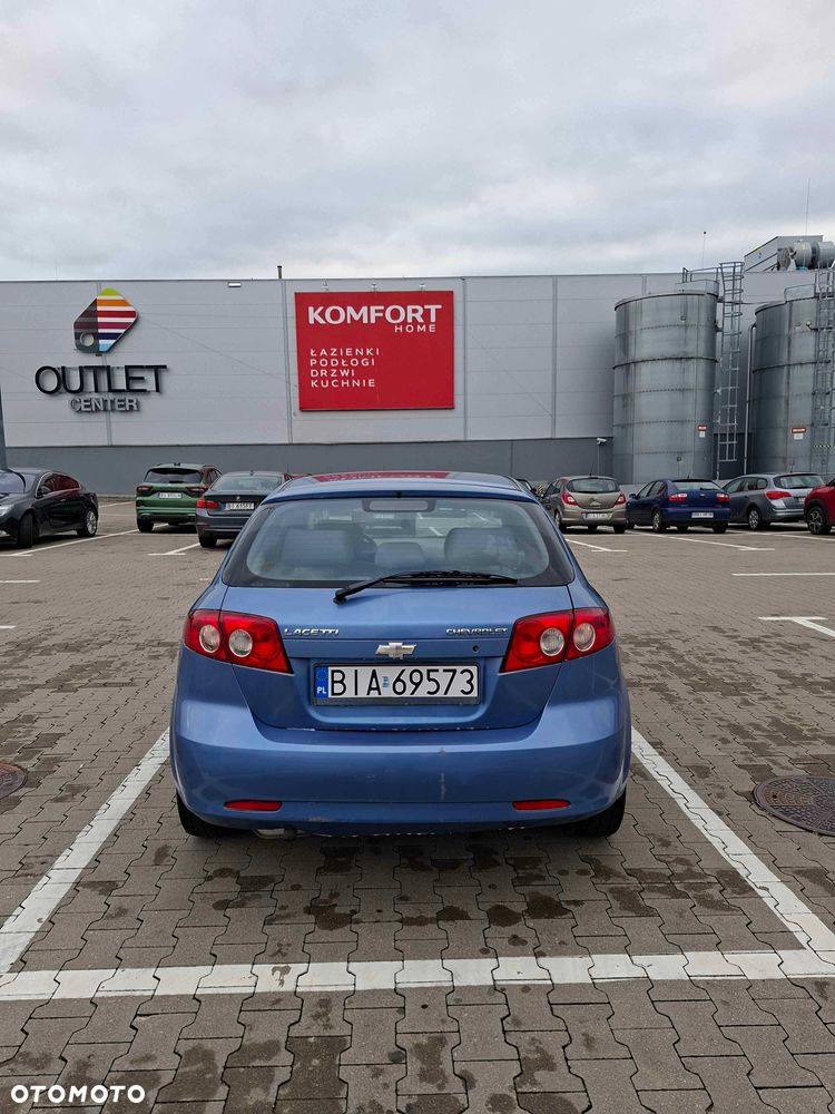 Chevrolet Lacetti - 5