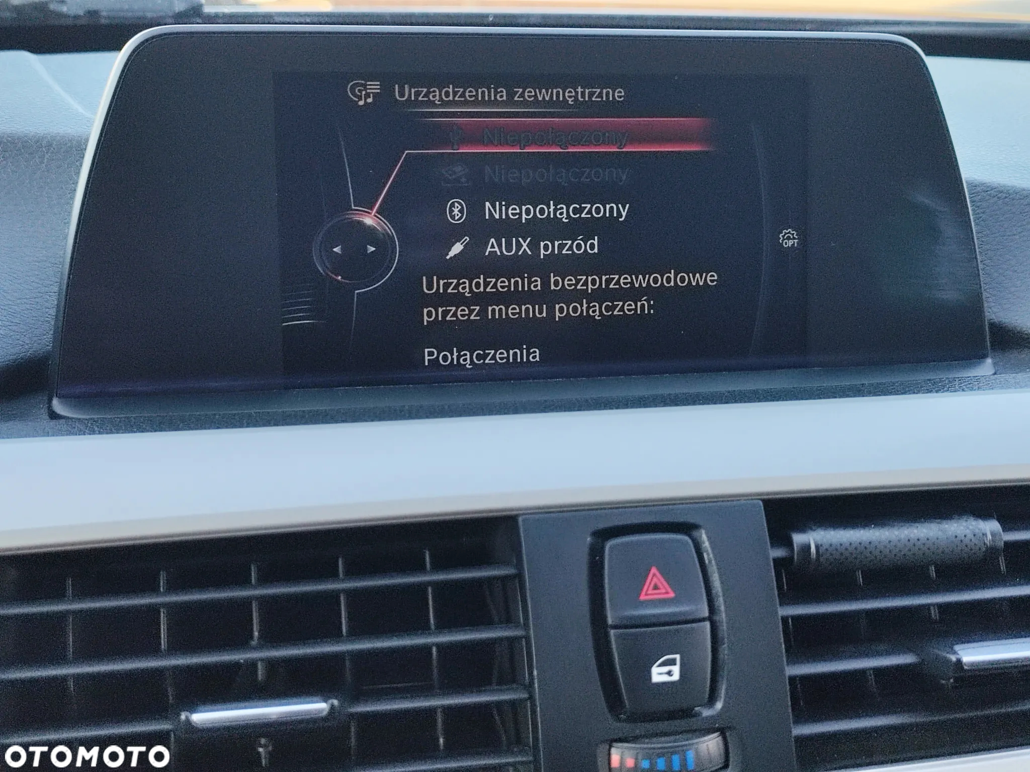 BMW Seria 3 318d Touring - 22