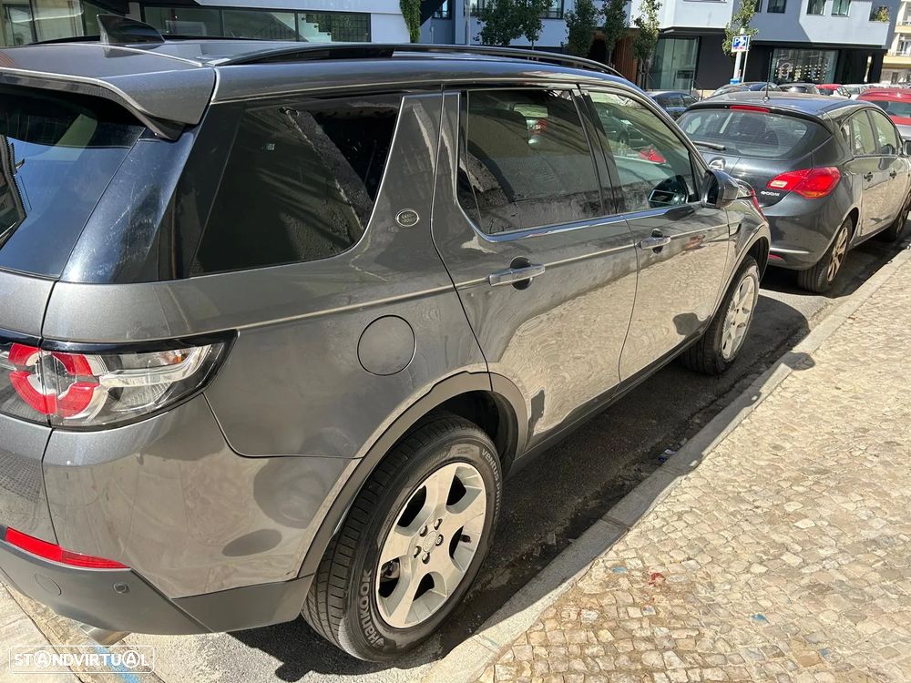 Land Rover Discovery Sport 2.0 eD4 HSE - 2