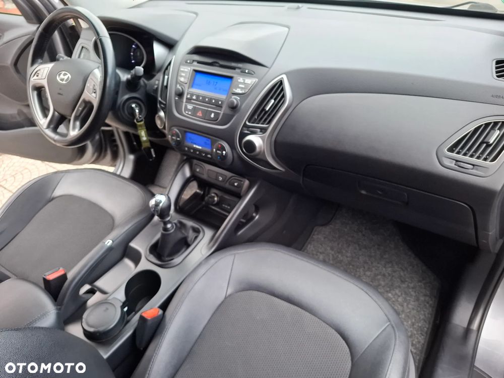Hyundai ix35 1.6 GDI Comfort 2WD - 24