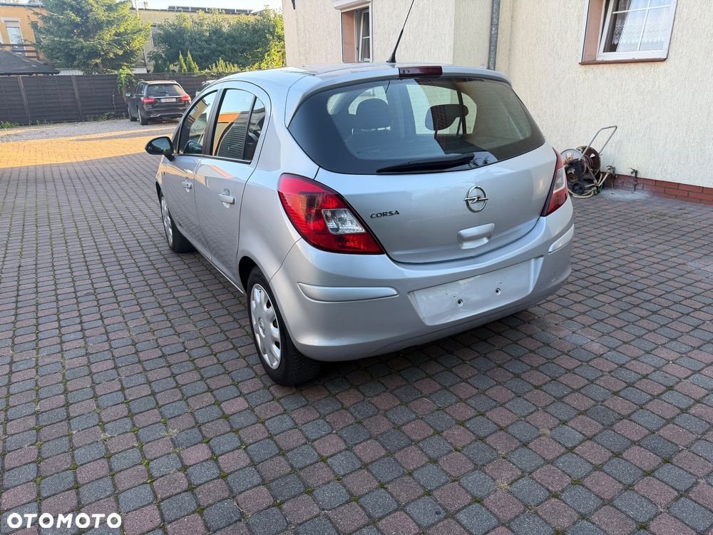 Opel Corsa 1.2 16V Enjoy - 6