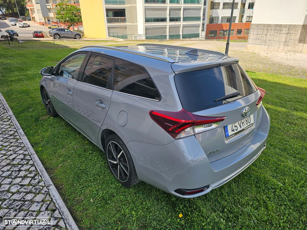Toyota Auris Touring Sports 1.4 D-4D Comfort+Pack Sport - 10