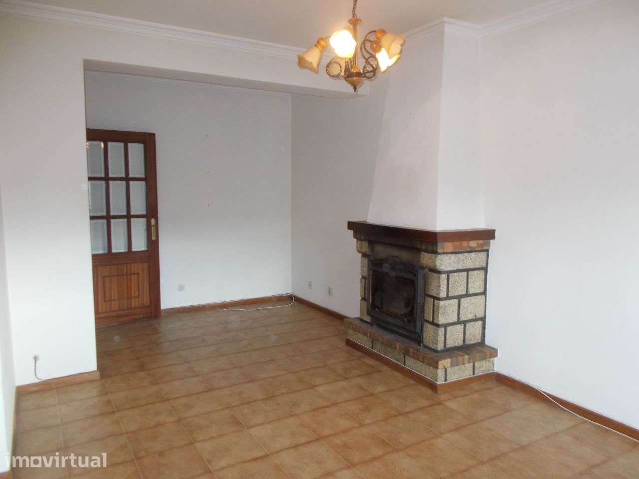 APARTAMENTO T2 COM GARAGEM 30 M2 - Grande imagem: 2/16