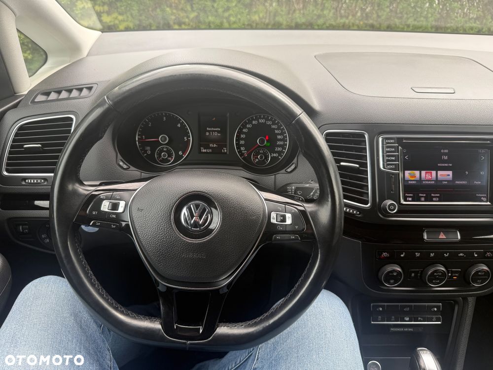 Volkswagen Sharan 2.0 TDI DSG (BlueMotion Technology) Highline - 25