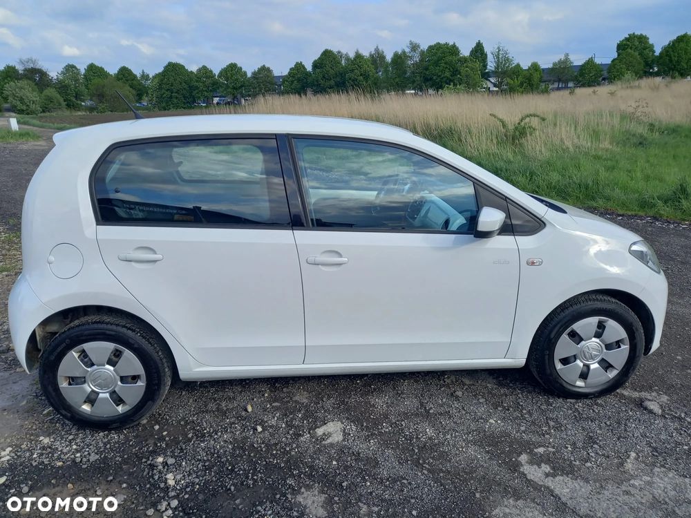 Volkswagen up! club - 2