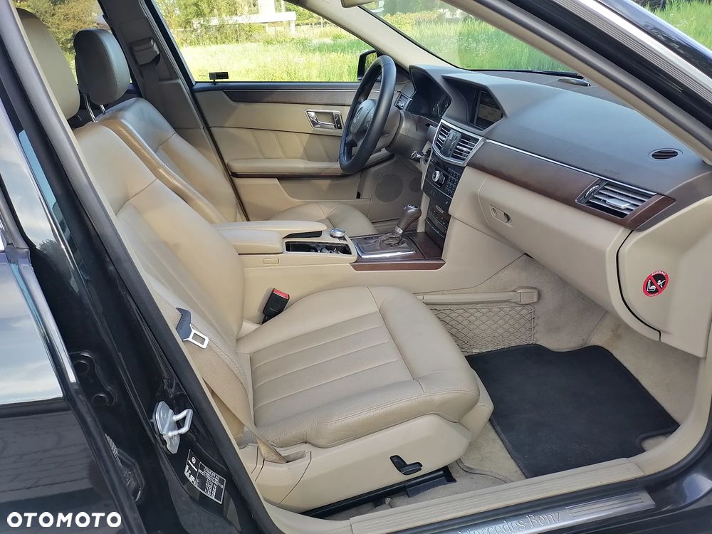 Mercedes-Benz Klasa E 220 CDI BlueEff Elegance - 10