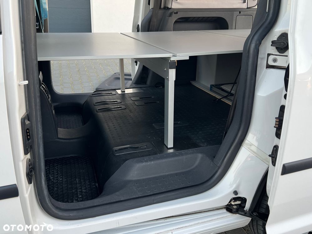 Volkswagen Caddy - 28
