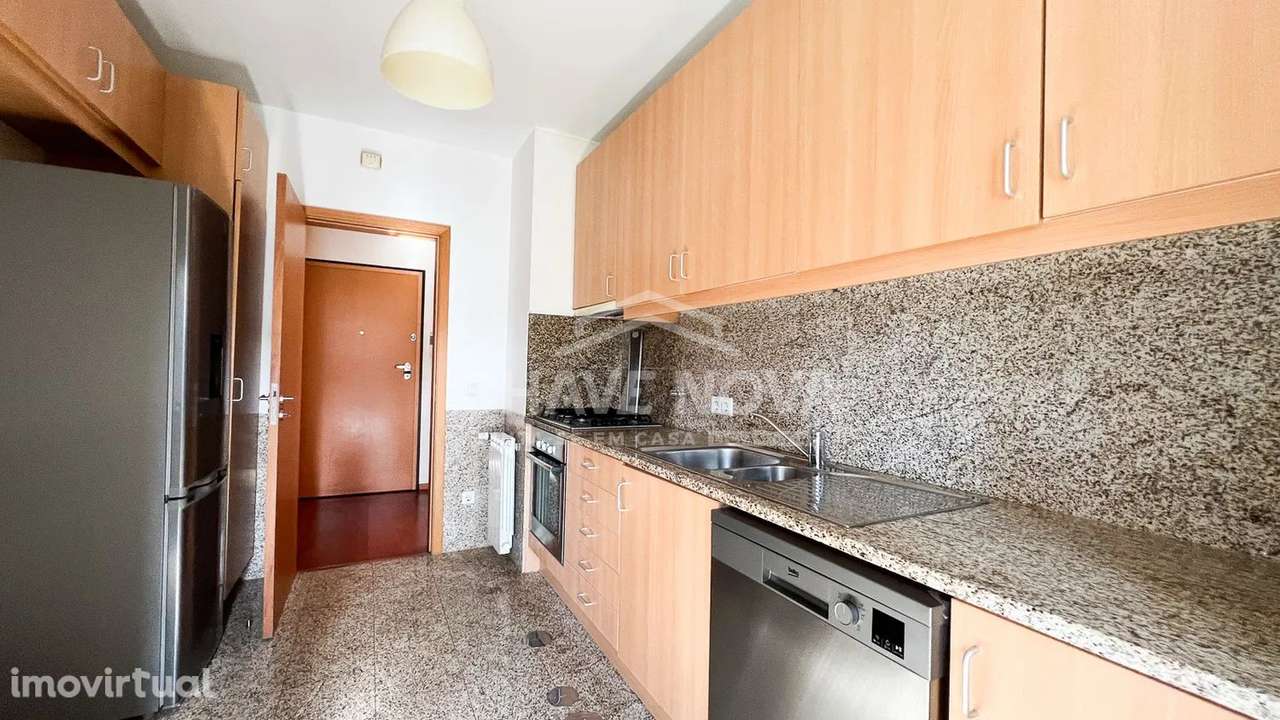 T1 c/ Lugar de Garagem em Oliveira do Douro - Grande imagem: 4/12