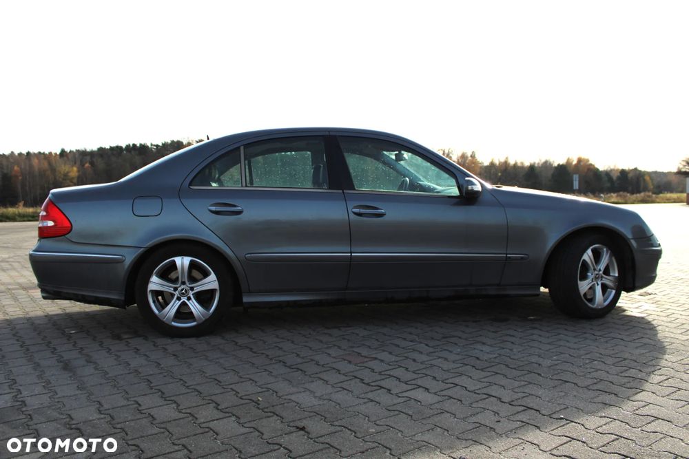 Mercedes-Benz Klasa E - 7