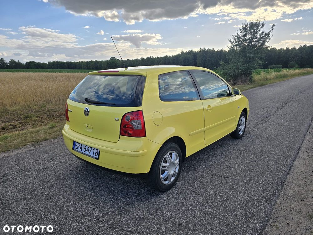 Volkswagen Polo 1.2 12V Trendline - 1