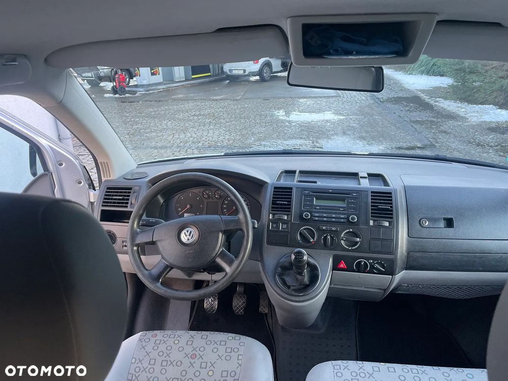 Volkswagen Transporter Caravelle Lang (7-Si.) - 16