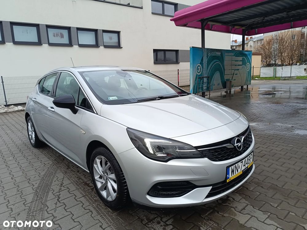 Opel Astra 1.2 T Business Elegance S&S - 4
