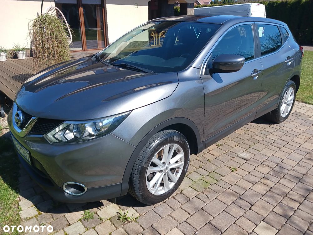 Nissan Qashqai - 2