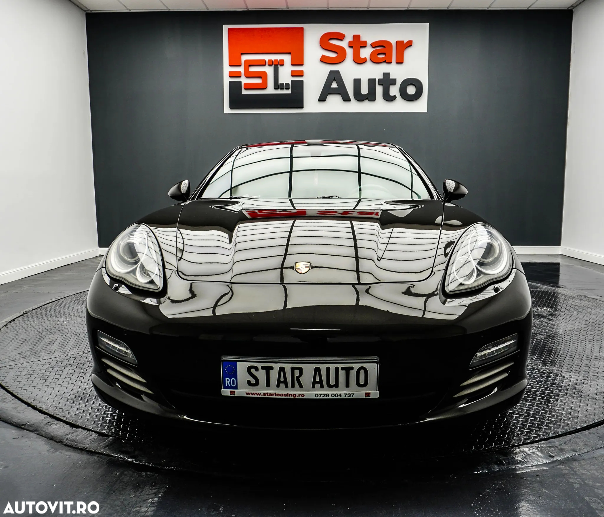 Porsche Panamera 4S PDK - 3