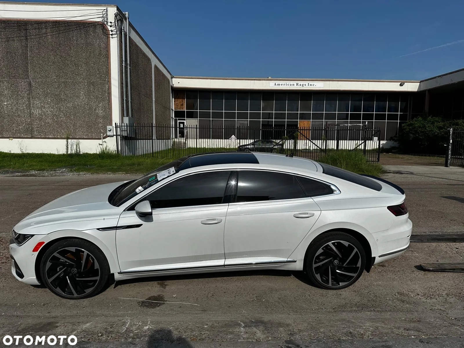 Volkswagen Arteon 2.0 TSI 4Motion R DSG - 16